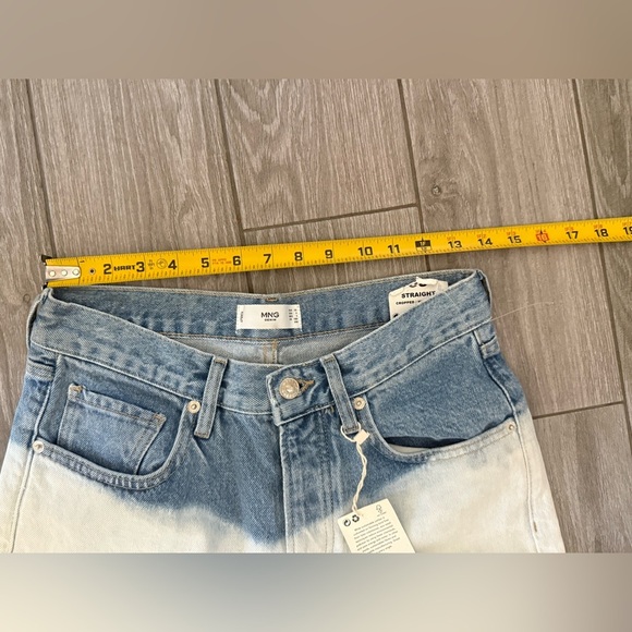 MNG|Mango Two-Tone Blue and White Women Jeans in relaxed straight leg•••Size 6 - Picture 14 of 16